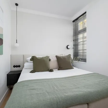 Olive & Linen Oasis - Cozy 1Br For 3 - Main Square *